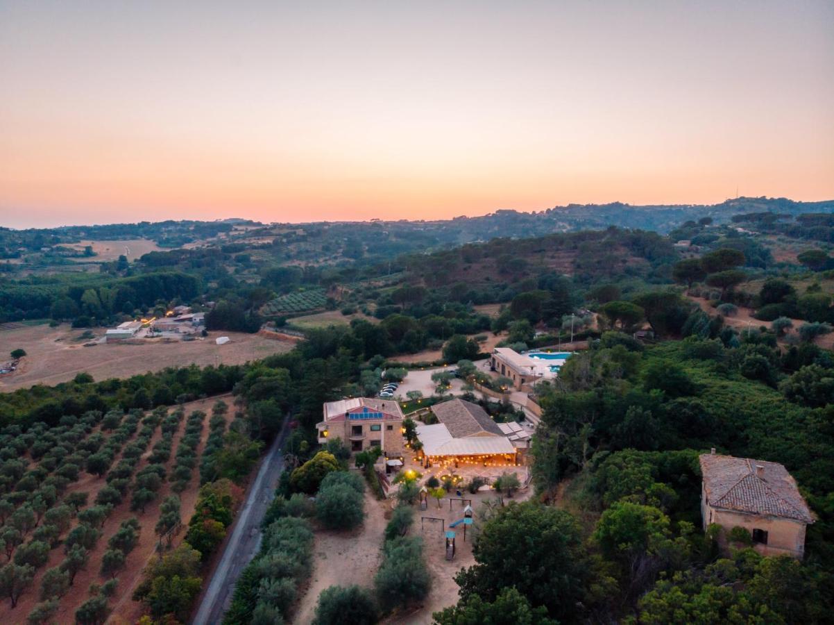 פיאצה ארמרינה Leano Agriresort מראה חיצוני תמונה