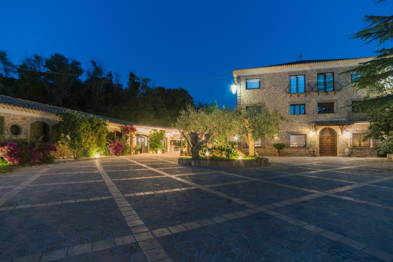 פיאצה ארמרינה Leano Agriresort מראה חיצוני תמונה